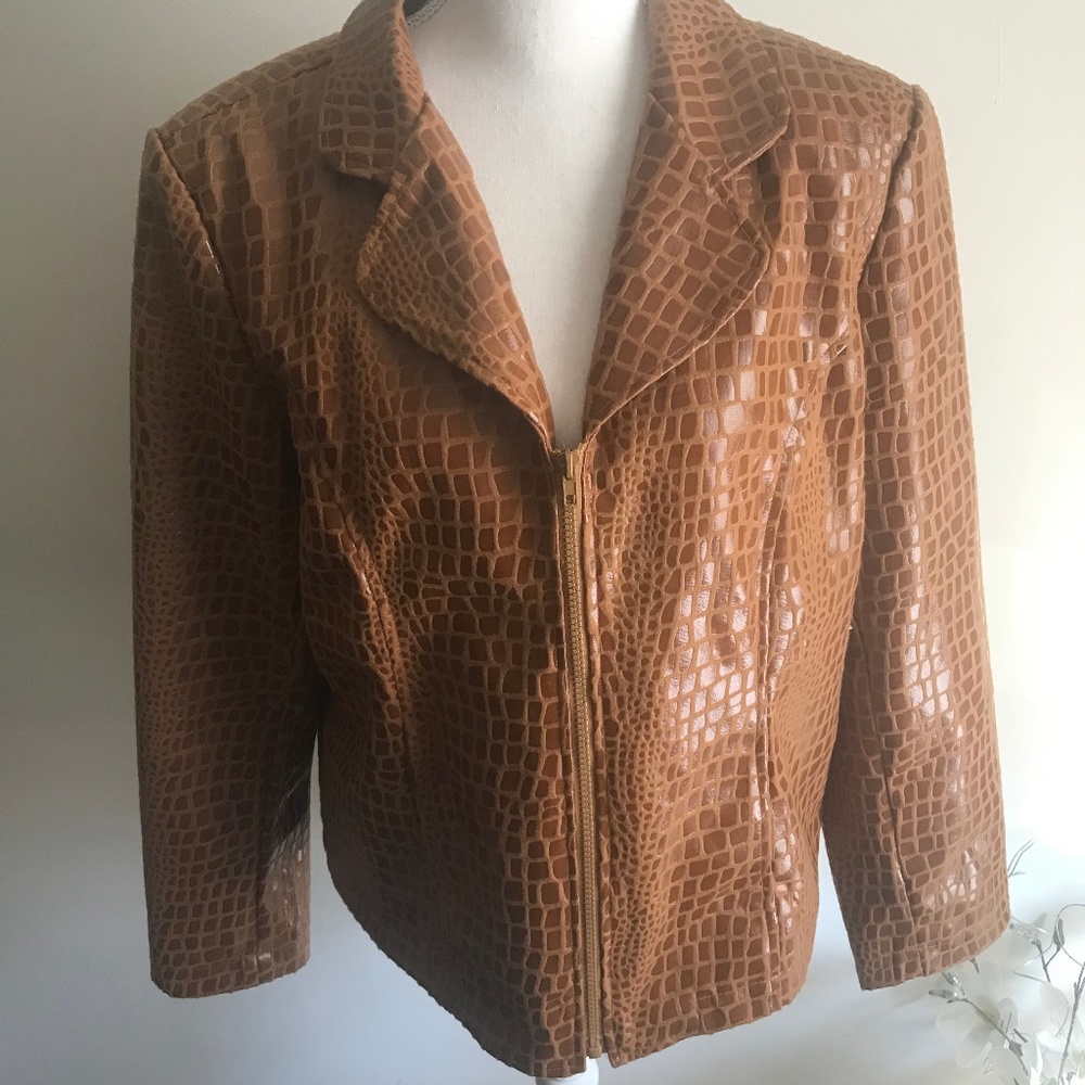 Selene Sport Animal Print Jacket - Picture 3 of 6